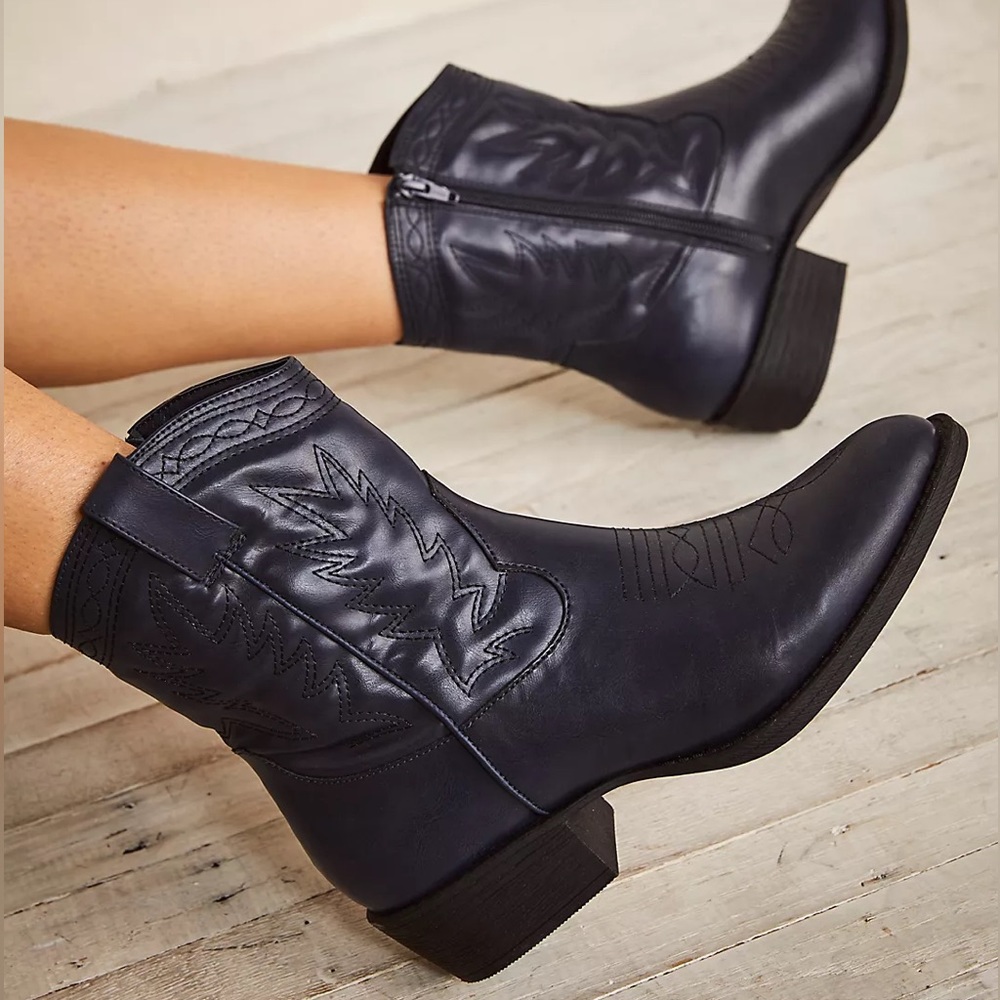 Vegan Ranch Cowgirl Boot
